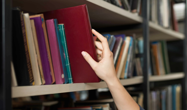 Всероссийский книжный рейтинг представил топ-50 бестселлеров 
