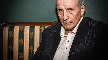 "Литература не должна способствовать саморазрушению цивилизации". Встреча с Михаилом Веллером в лектории "Арт-резиденция"