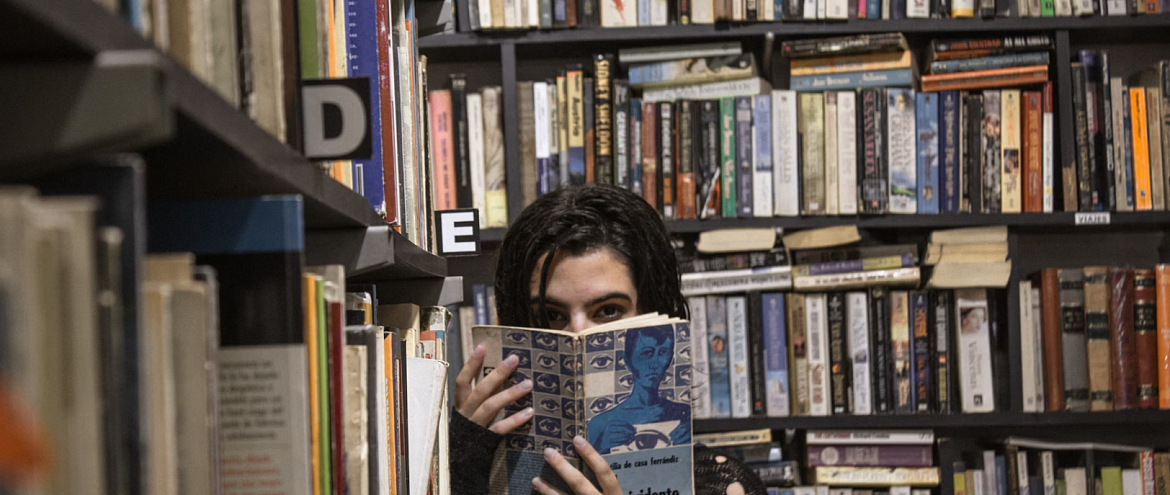 Книжные магазины с изданиями иноагентов останутся без льгот Книжные магазины с изданиями иноагентов останутся без льгот