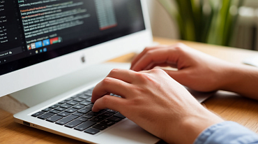 Напиши «отчетик», «коллегушка»: какие слова делового общения раздражают москвичей