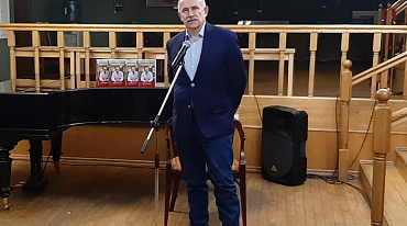 Презентация книги «Профессия и время»